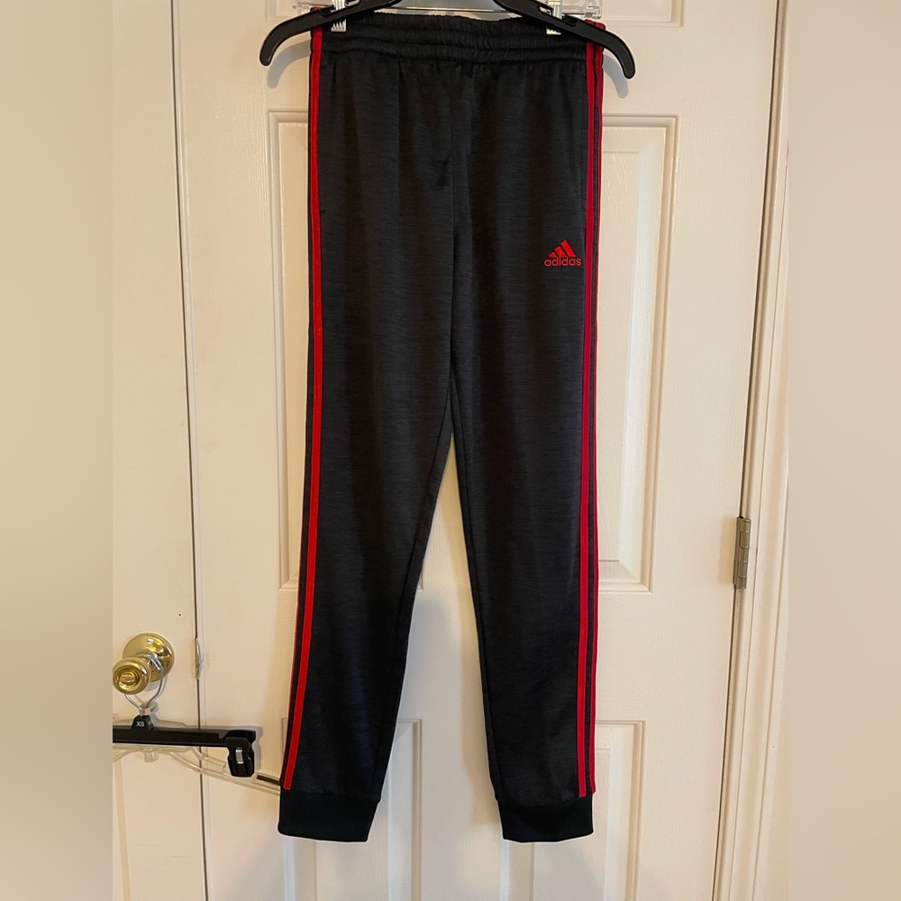 Adidas joggers